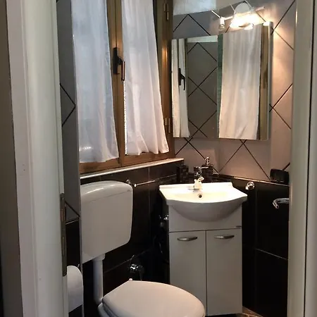 Casa Tua A Piazza Del Popolo